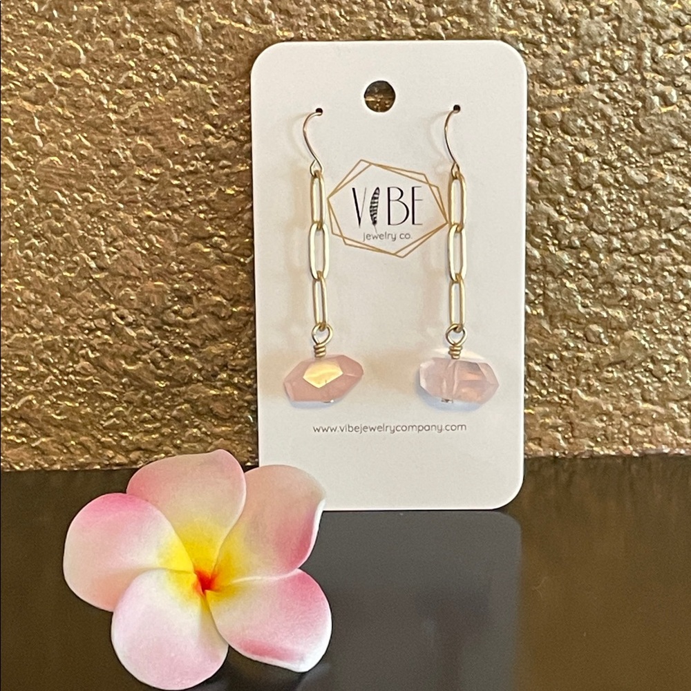 PINK QUARTZ GOLD CHAIN DROP EARRINGS! 🌸